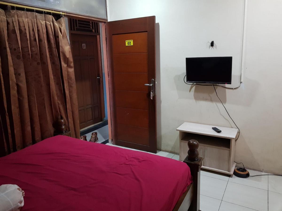 Hotel Alifah 1 Syariah Rawabokor Dua Buitenkant foto