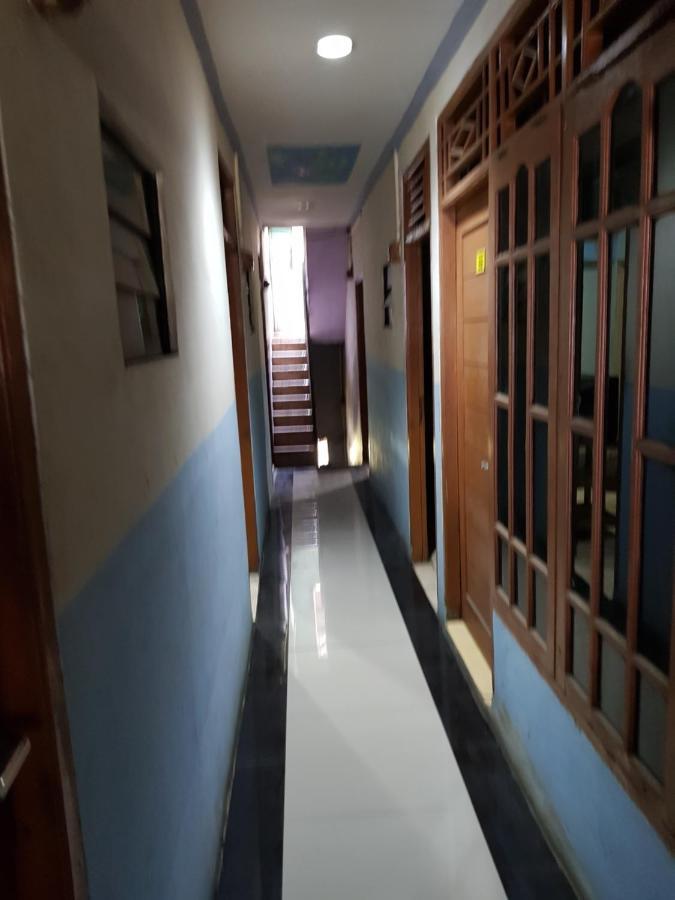 Hotel Alifah 1 Syariah Rawabokor Dua Buitenkant foto