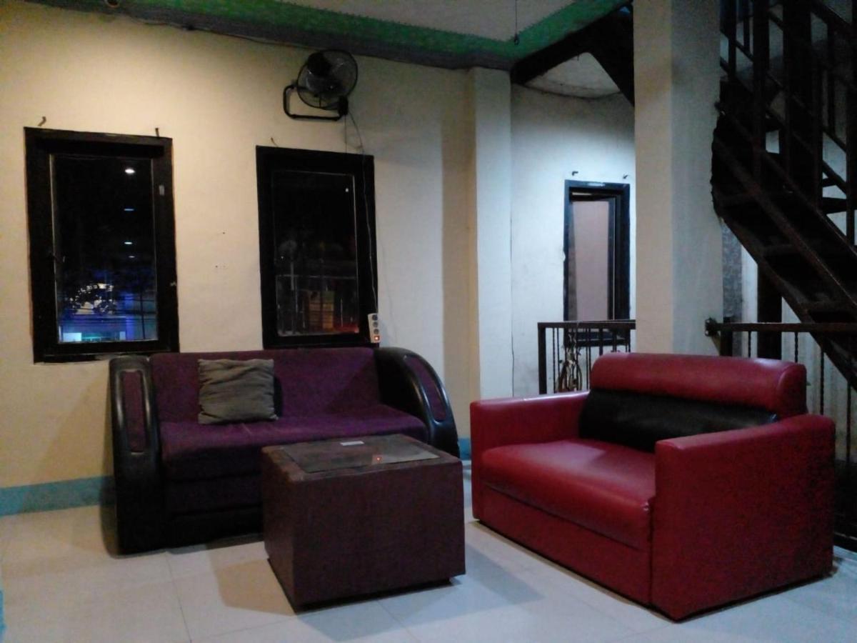 Hotel Alifah 1 Syariah Rawabokor Dua Buitenkant foto