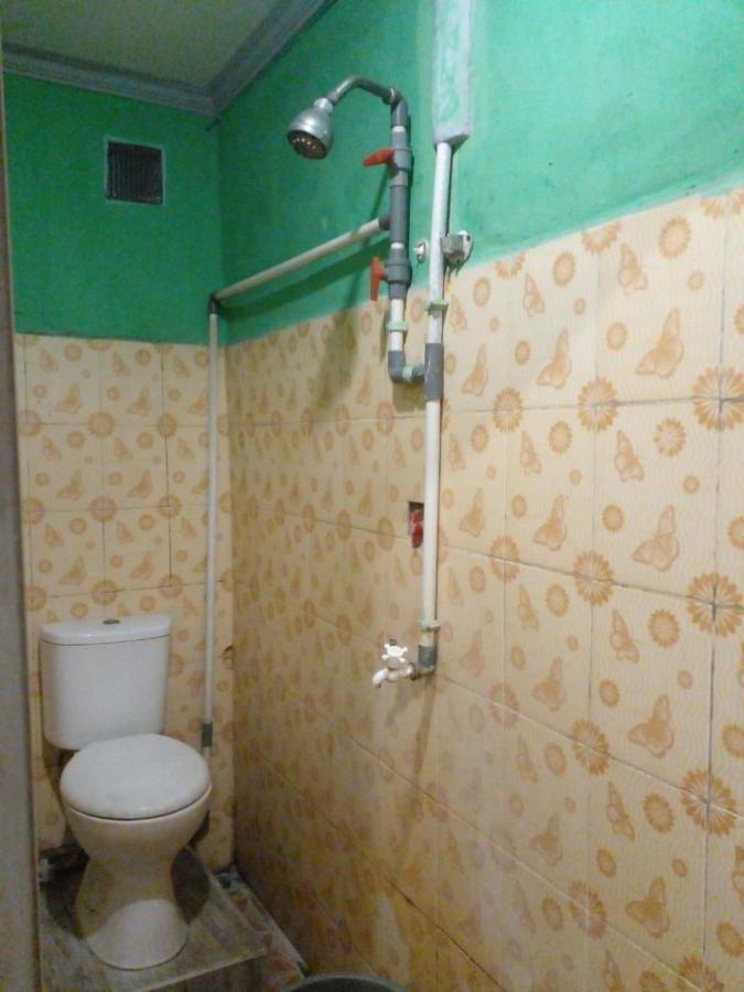 Hotel Alifah 1 Syariah Rawabokor Dua Buitenkant foto